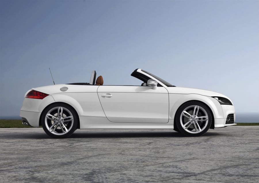  Audi TTS Roadster (8J) 2008 года  (WW) (фото 17 из 18)